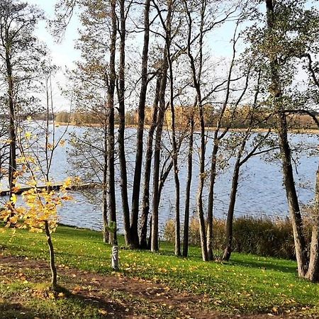 Vila Galadusis Prie Ezero Lazdijai Eksteriør bilde